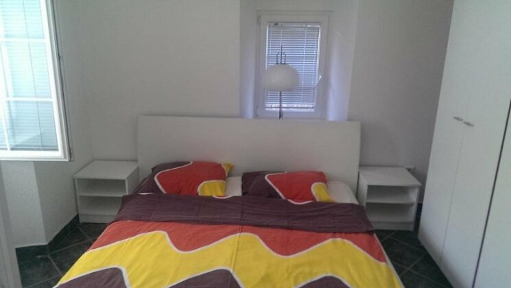 Apartments Prcanj - Photo3