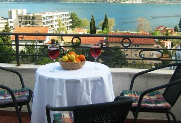 Apartments Soso Prcanj - Photo5