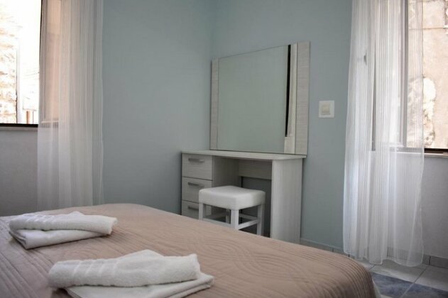 Lanterna Apartments - Photo5