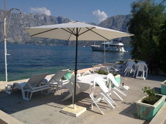 Seaside Apartments Prcanj - Photo2
