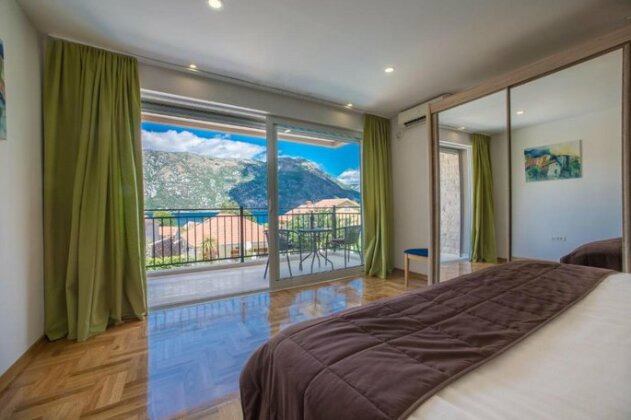 Villa Jasmine Prcanj - Photo4