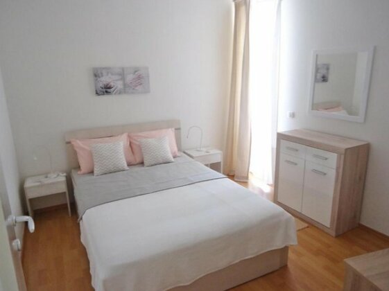 Apartment ALMARI Rafailovici - Photo3