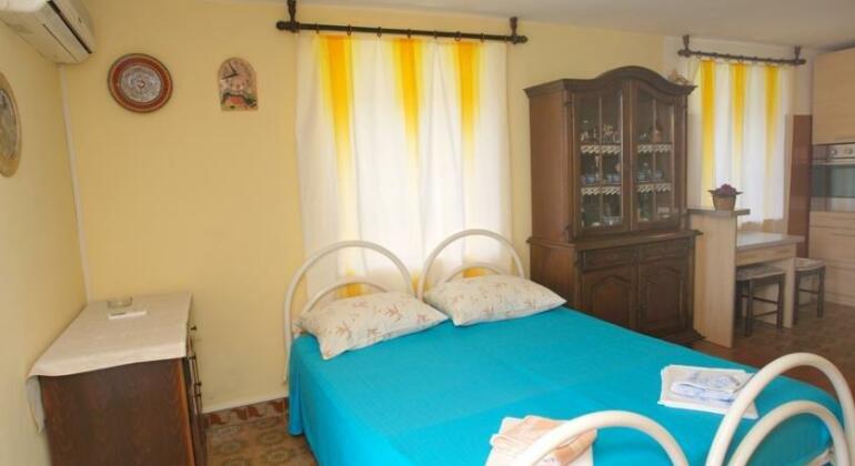 Apartments Slavica Rafailovici - Photo2