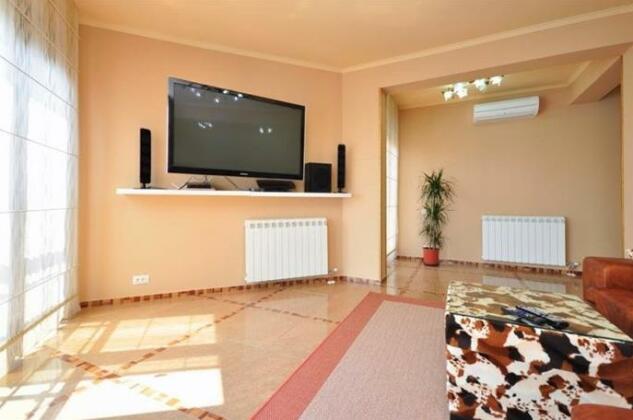 A&S Penthouse - Photo2