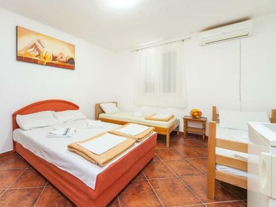 Guest House Villa Astera - Photo4