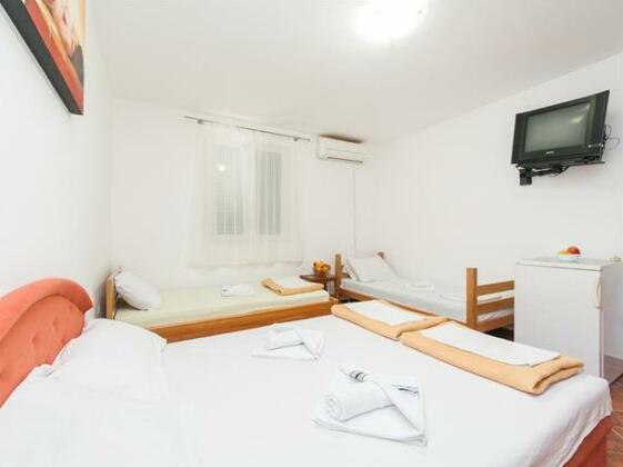 Guest House Villa Astera - Photo5