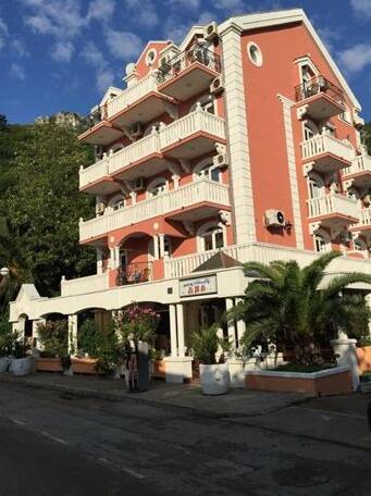 Guesthouse Villa ACD