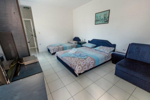 Apartments Lekovic - Photo5
