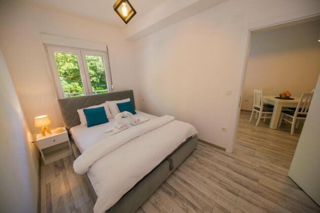 Apartments Stari Grad Sutomore - Photo3