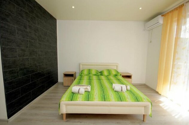 Apartments Victoria Sutomore - Photo4