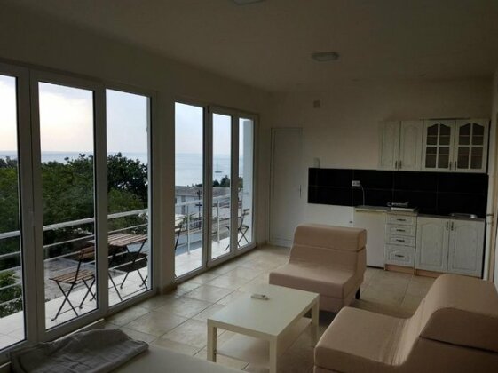 IN Villa Guesthouse - Photo5