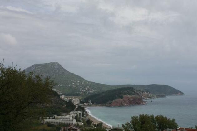 Villa Salamon Guest House - Photo4