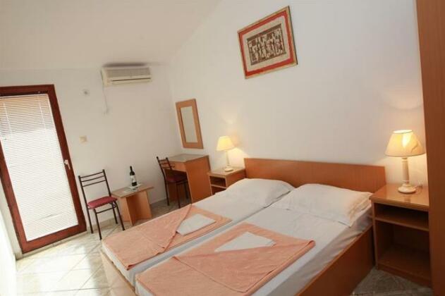 Apartmani Dalex - Photo3