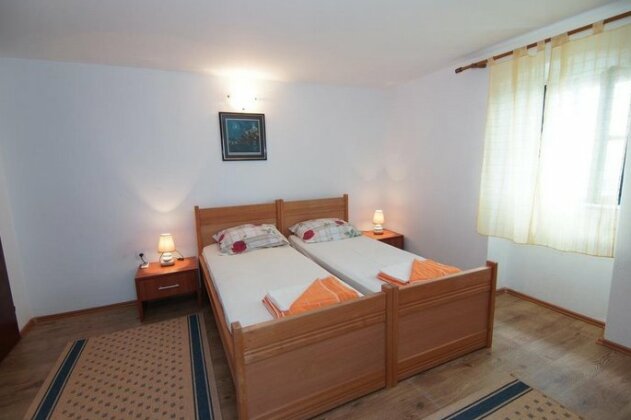 Holiday home Aleksandra - Photo5