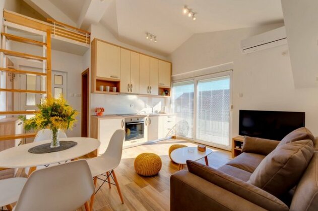 42deg North Apartments - Photo2