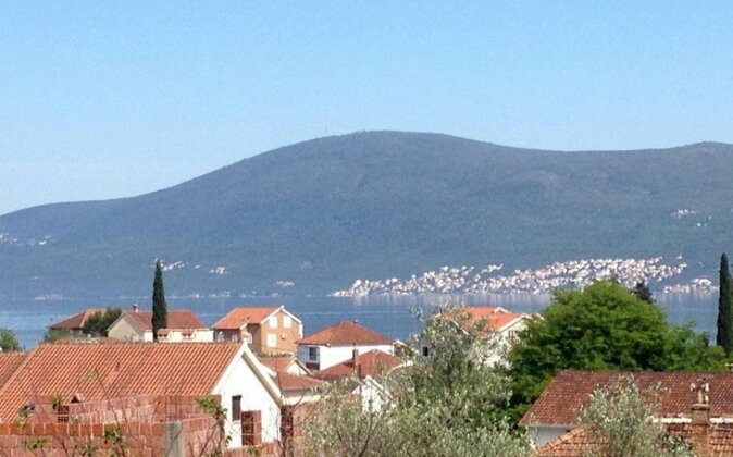 Apartmani Tivat Kaludjerovic - Photo5