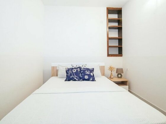 Apartments Elena Tivat - Photo3