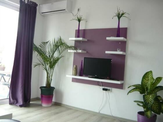 Apartments Kuc Tivat - Photo3