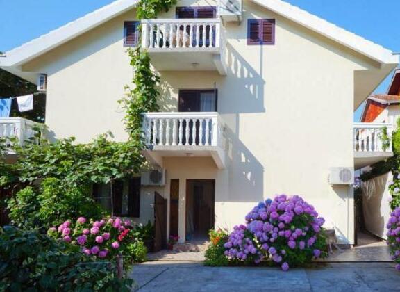 Apartments Ratkovic Tivat