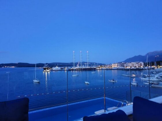 Elysium Tivat - Photo3