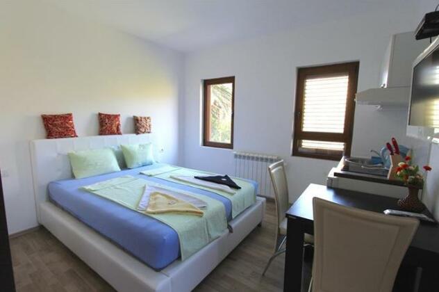Hotel Family Tivat - Photo4