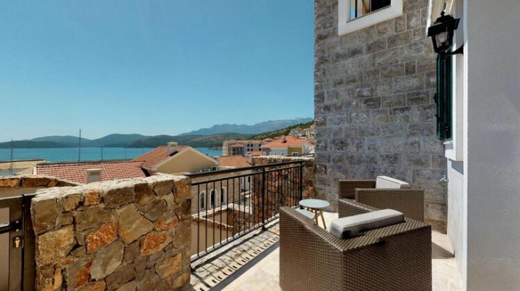 Lustica Bay Apartments - Photo3