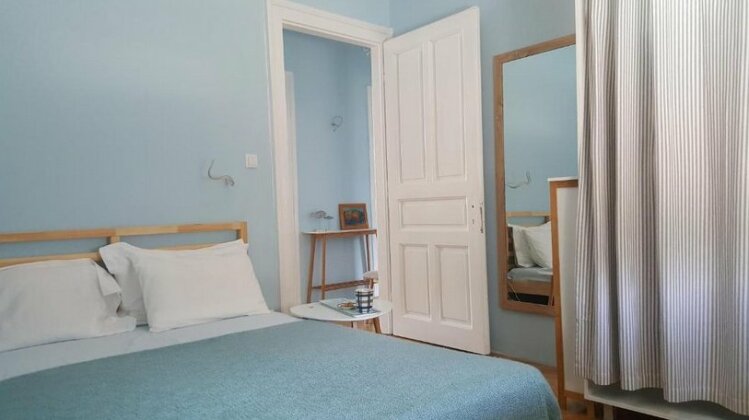 Room next to Porto Montenegro - Photo2