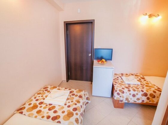 Rooms Nada Tivat - Photo3
