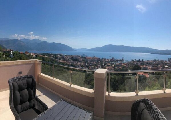 Villa Travertino - Photo3