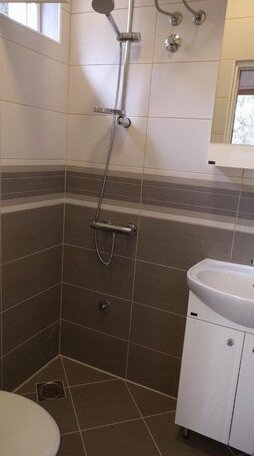 Apartment Spuza - Photo5