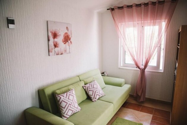 Apartments Hollaj - Photo3