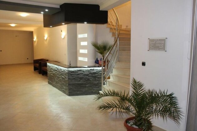 Apartments Perezaj II - Photo2
