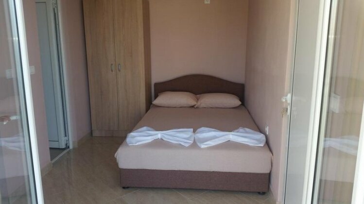 Apartments Popovic Ulcinj - Photo2