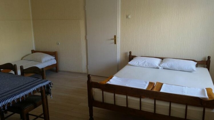 Apartments Popovic Ulcinj - Photo5