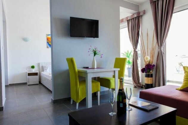 Continental Hotel Ulcinj - Photo2