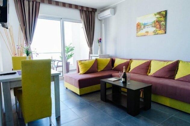 Continental Hotel Ulcinj - Photo4