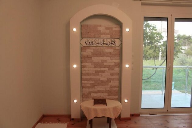 Gjinaj Apartments - Photo3