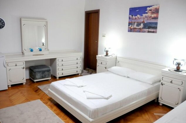 Guest House Smajlaga - Photo4