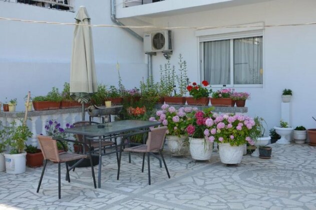 Guest House Vera Ulcinj - Photo3