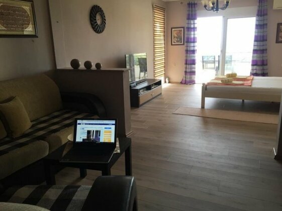 Guesthouse HHL - Liman ll - Photo2