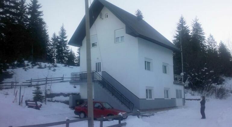 Guest House Kavedzic - Photo2