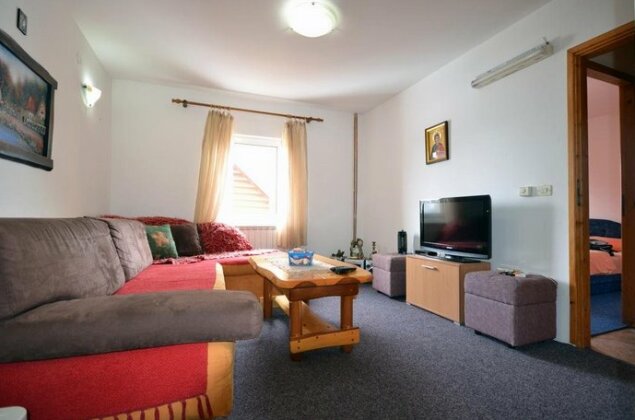 Holiday Homes Durmitorski Gaj - Photo5