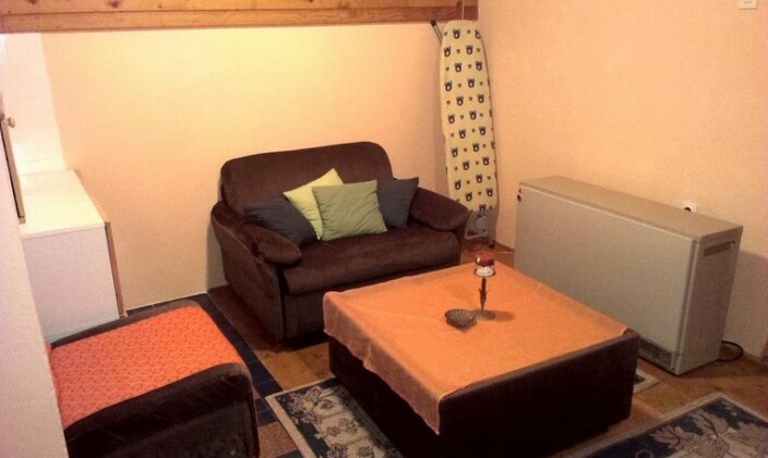 Kety Guesthouse - Photo5