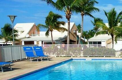 Nettle Bay Beach Club Residence