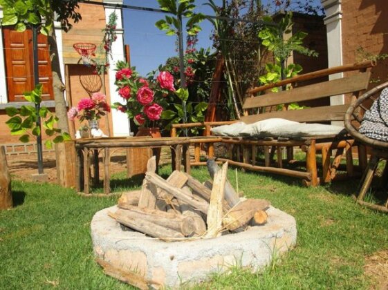 Meva Guesthouse - Photo2