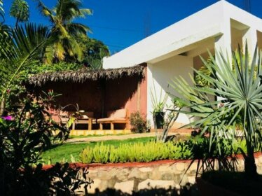 Le Jardin Exotique Hotel