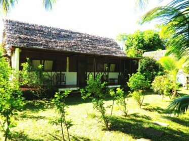 Lakana Hotel