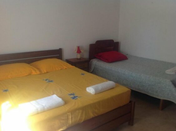  Photo 2