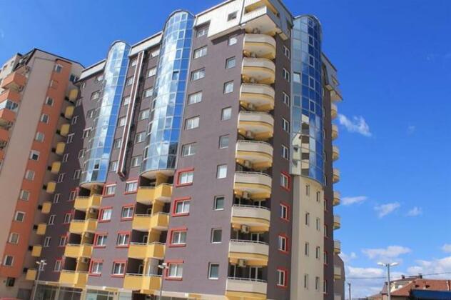 Aries Apartments - Photo2