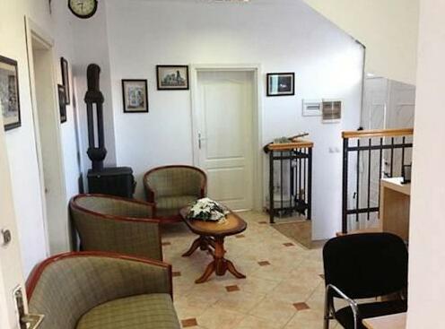 Pavia Guest House - Photo3